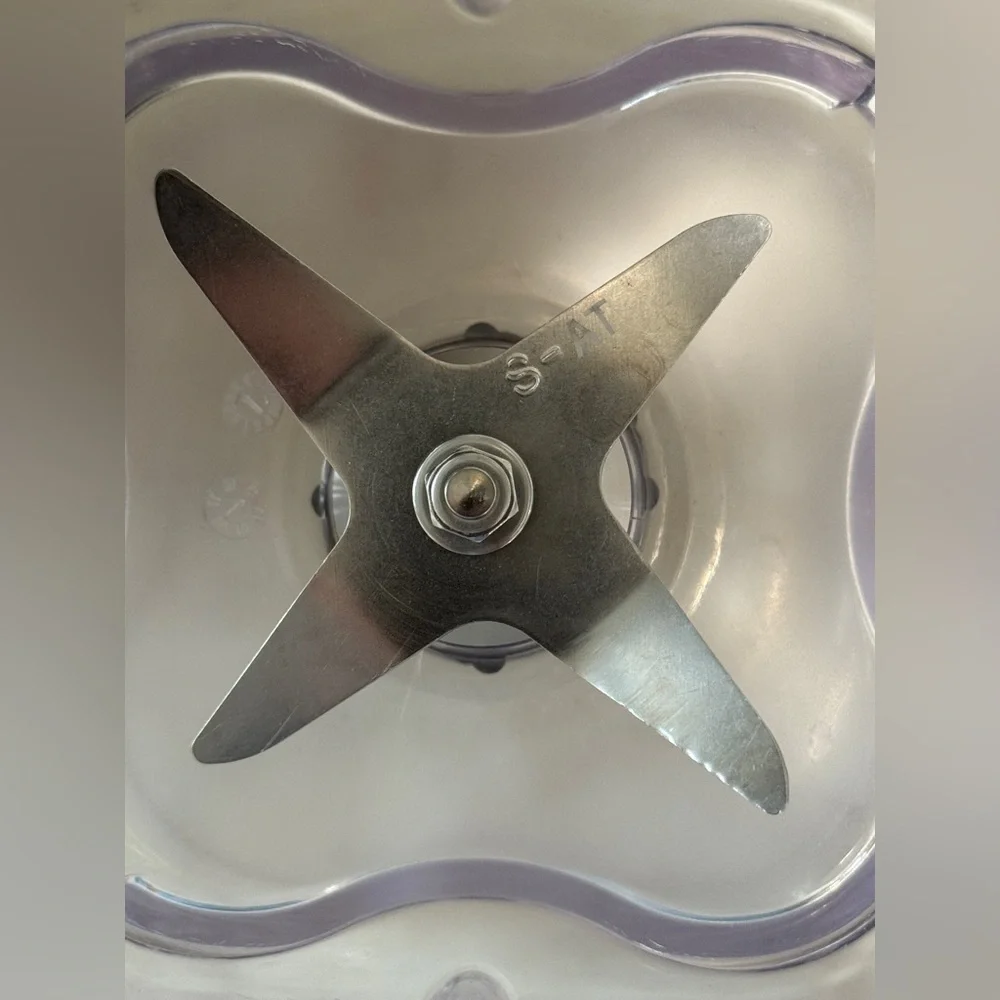 Jamba Appliances 2.4 hp Blender with 64 oz Jar, Grey (58910) - Picture 10 of 14